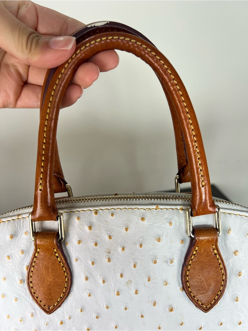 Dooney & Bourke White Ostrich Embossed Leather Satchel Tote Bag - Picture 7 of 16
